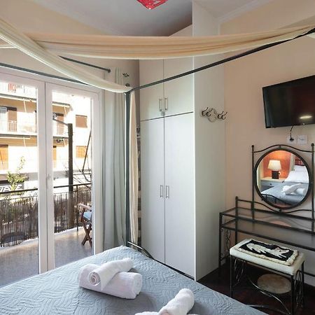 Central Apt In Town Corfu  Buitenkant foto